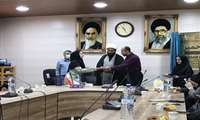 به مناسبت روز جهانی ماما از ماماهای مجموعه بهداشت و درمان بندرخمیر تجلیل شد